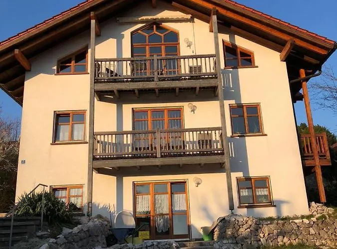 Südflügel Im Chiemgau Apartment Traunstein